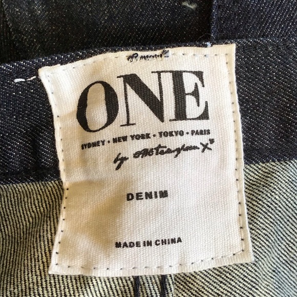 NWOT One Teaspoon Dark Wash Bandits Relaxed, Long Rise Twisted Cuff Shorts (24) - Picture 6 of 10